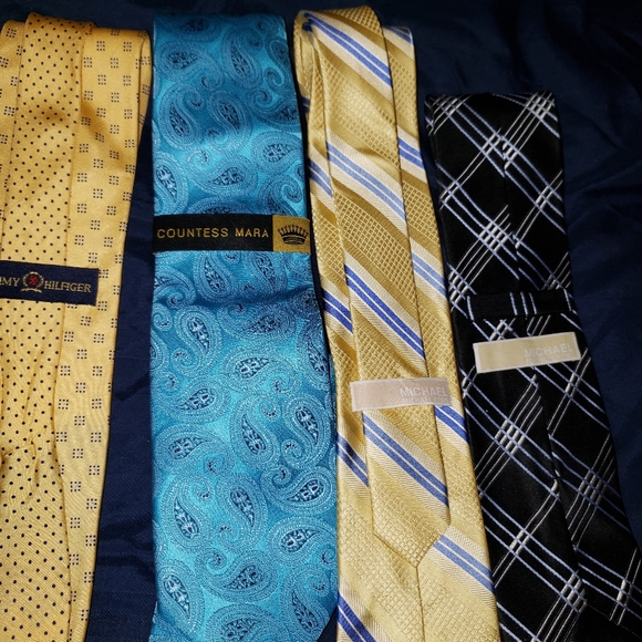 BUNDLE OF TIES - Picture 3 of 6